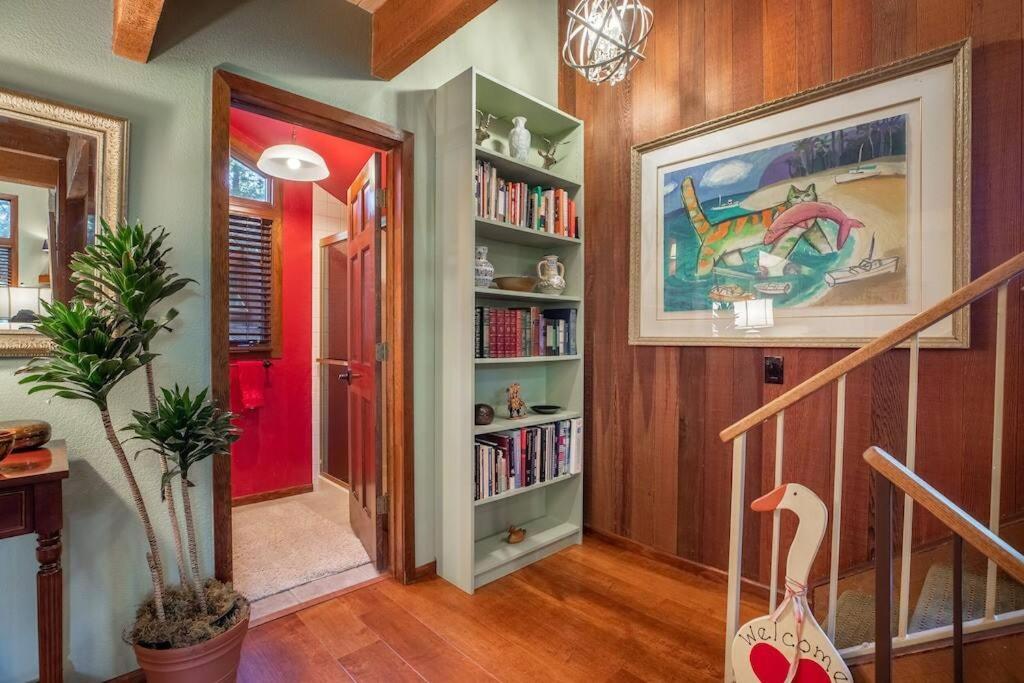 Appartement Townhouse Art Gallery In Mammoth's Location