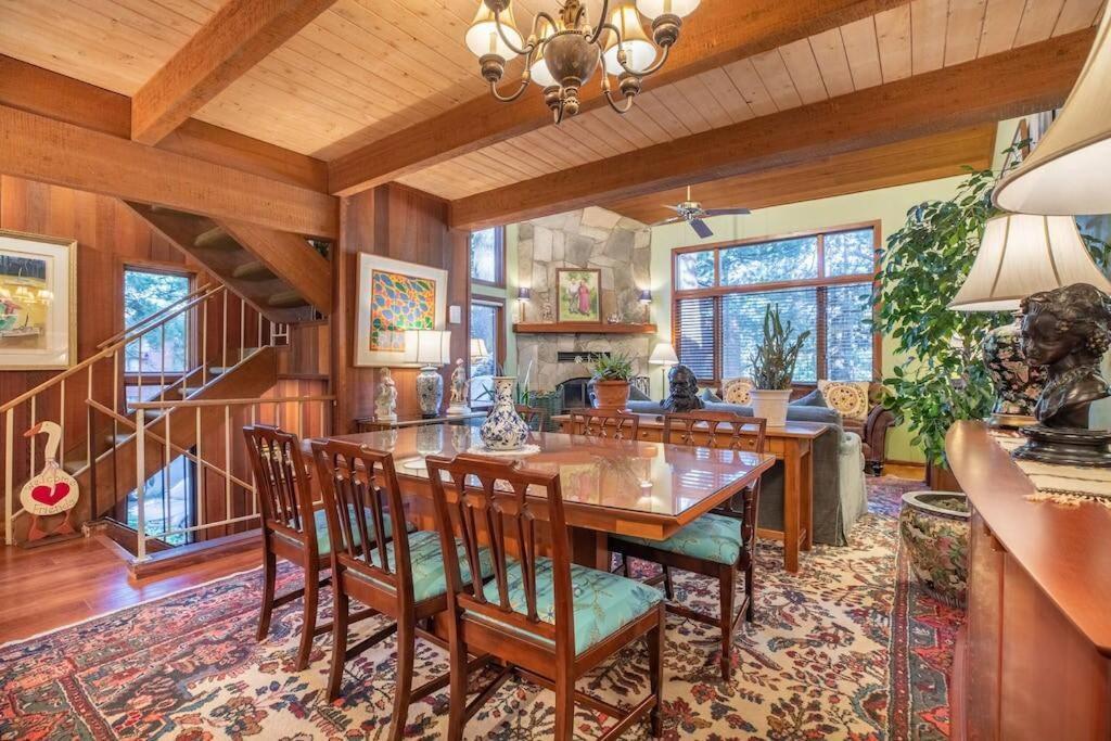 Appartement Townhouse Art Gallery In Mammoth's Location *